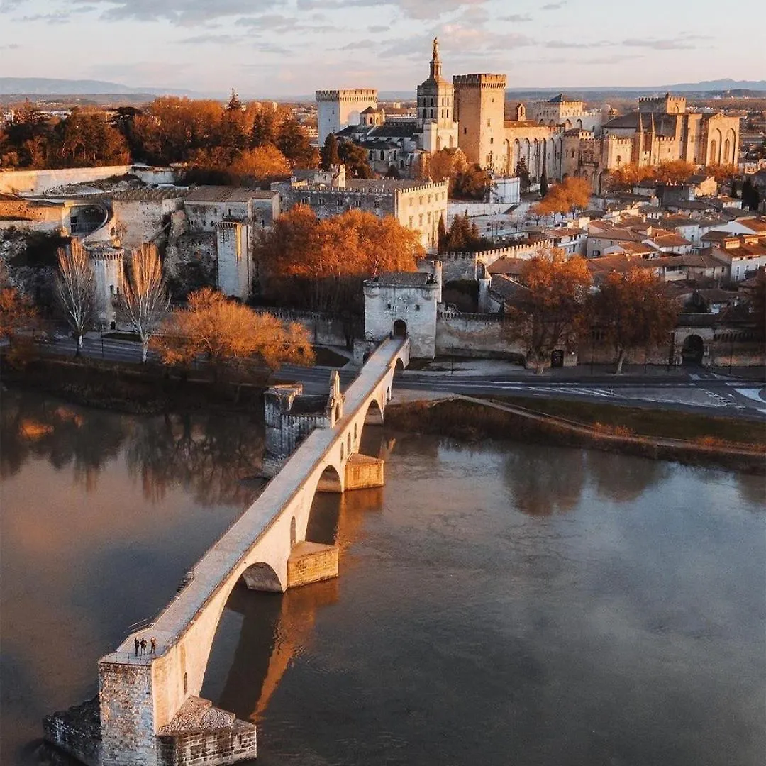 T2 Center Parking Air Conditioning Wi-Fi Avignon France