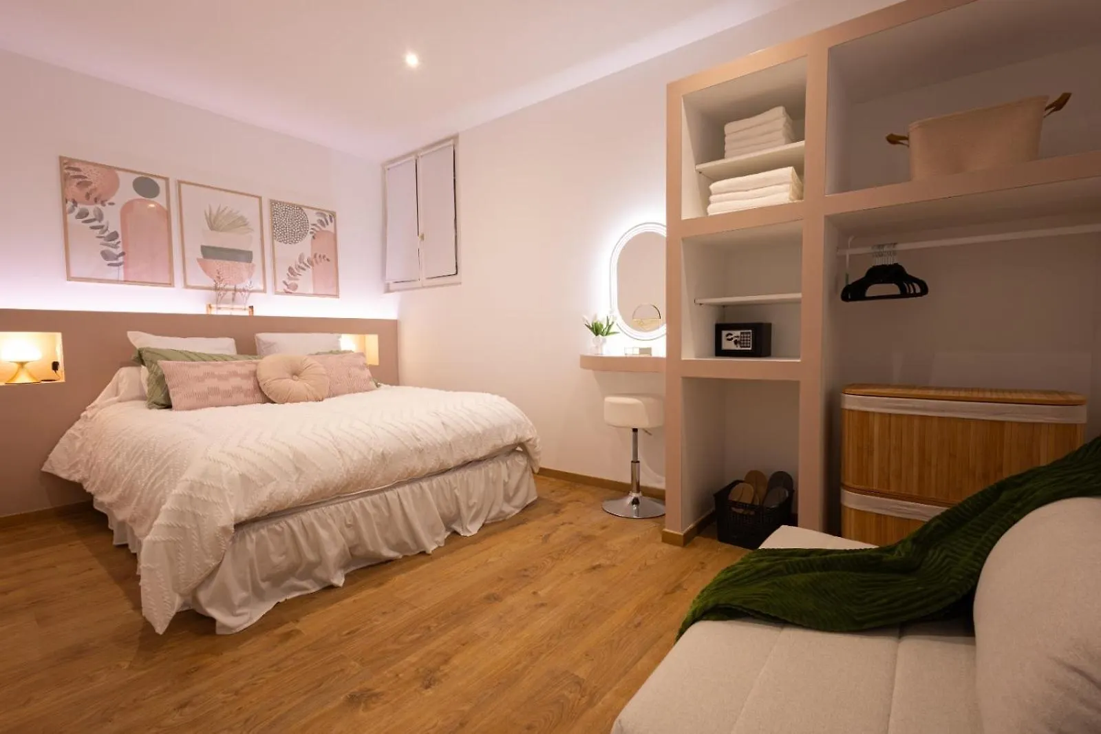 Apartment T2 Center Parking Air Conditioning Wi-Fi Avignon France
