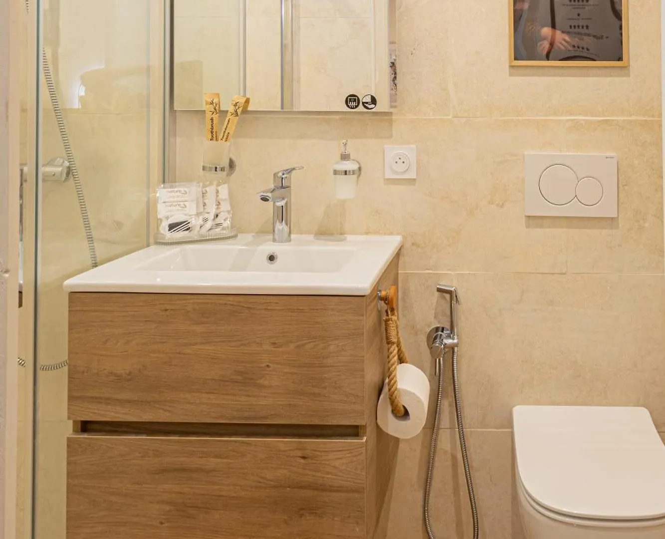 T2 Center Parking Air Conditioning Wi-Fi Avignon Apartment